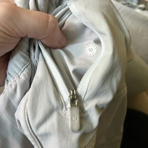 Lululemon Tracker Shorts - Picture 8 of 12